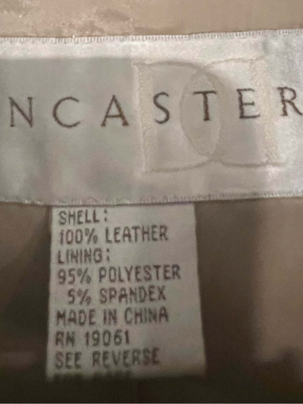 Doncaster Vtg Gold & Tan Metallic Leather Zip Jacket l Size 10 - Picture 3 of 4